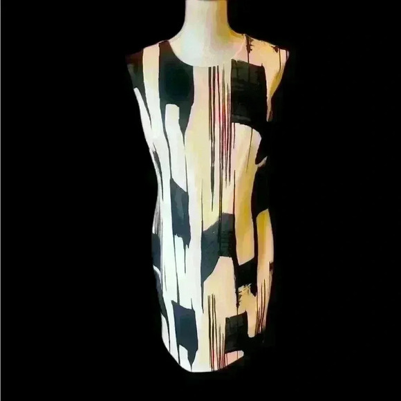 DKNY dress size 8 Fully lined excellent condition. No flaws or imperfections. - Picture 1 of 14